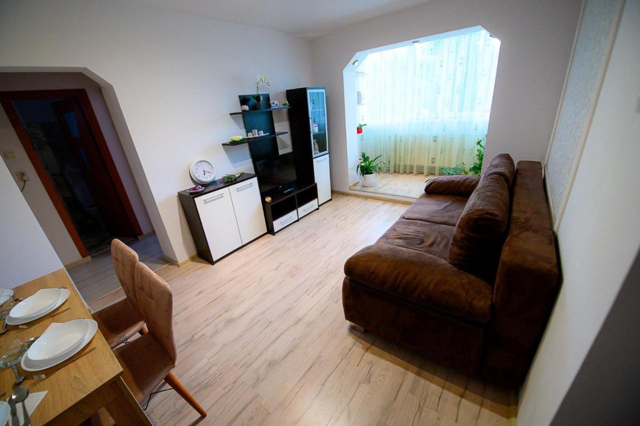 Alice Apartment Arad Zewnętrze zdjęcie